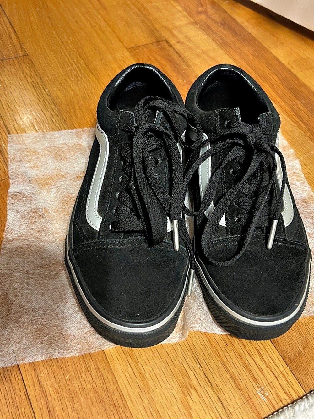 Vans Old Skool Sneakers in Black & White
